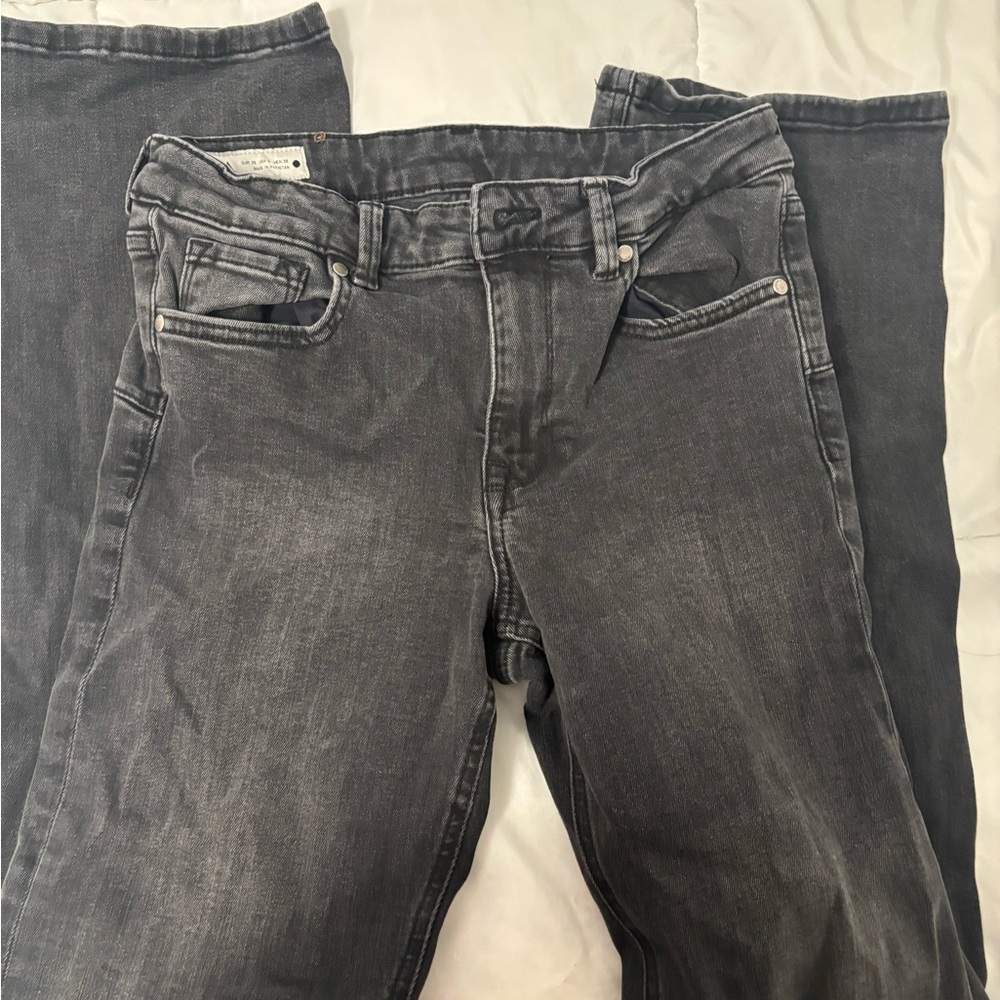 Zara w Black Jeans